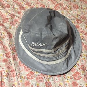 PALACE X ADIDAS BUCKET HAT IN GOOD CONDITION